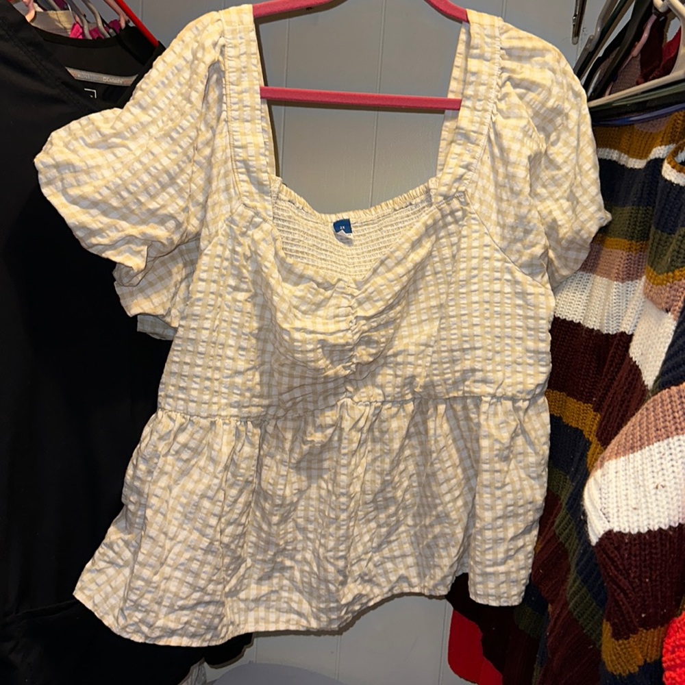 Old Navy Plus Size Gingham Neutral Puff Sleeve Blouse